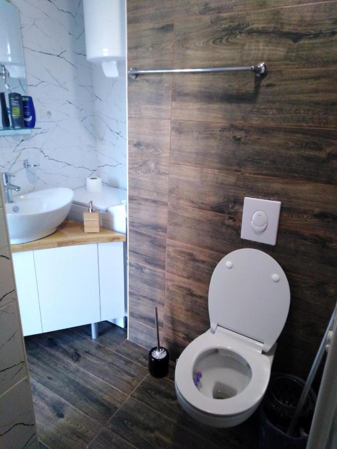 Kala Apartment Novi Sad Bagian luar foto
