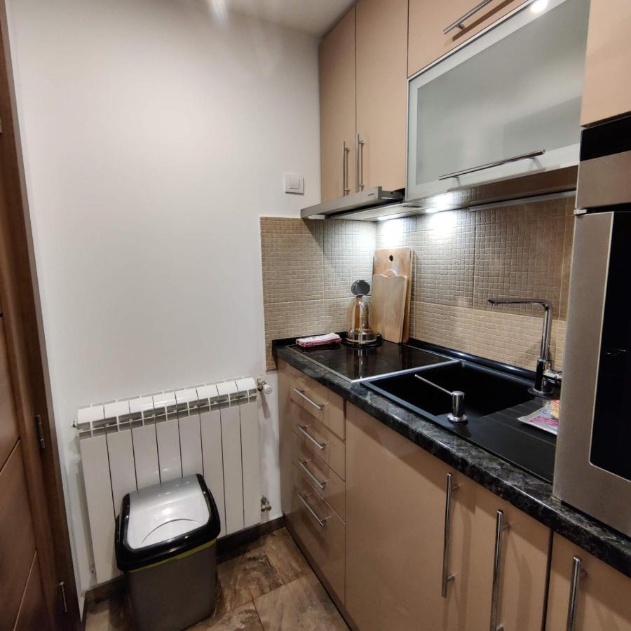 Kala Apartment Novi Sad Bagian luar foto